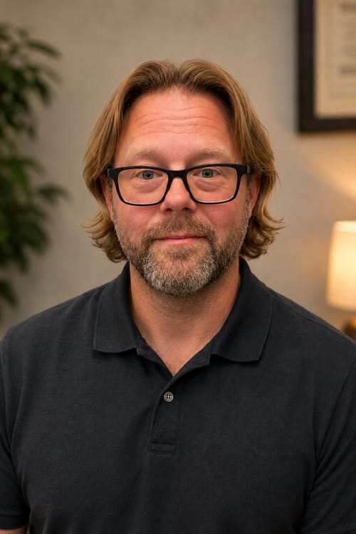 Headshot of Matthew Kelley, LMHC_OUT_OF_STATE