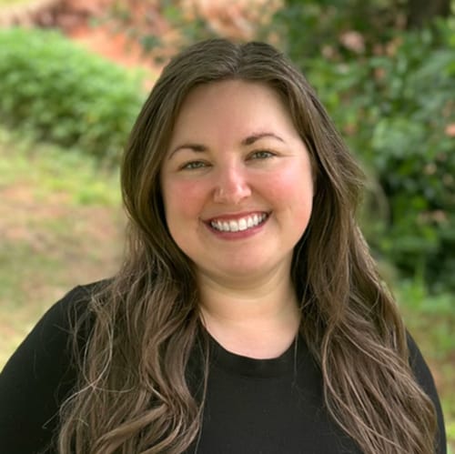 Headshot of Erin Becker, LPC