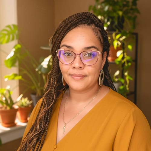 Headshot of Rochelle Wolfe, LPC