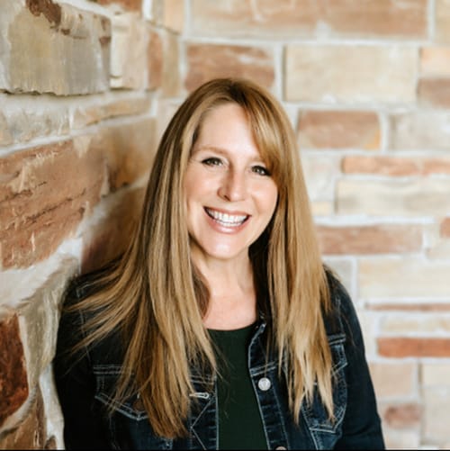 Headshot of Holly Schneider, LCSW