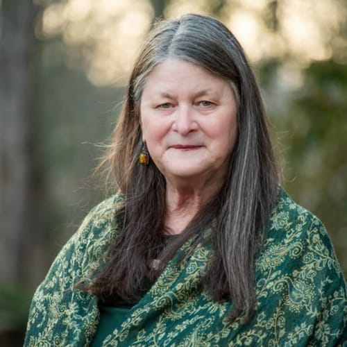 Headshot of Heather MacLachlan, LCSW