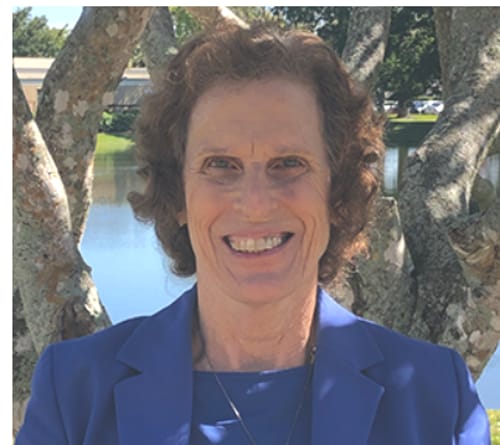 Headshot of Beth Greenstein, LCSW