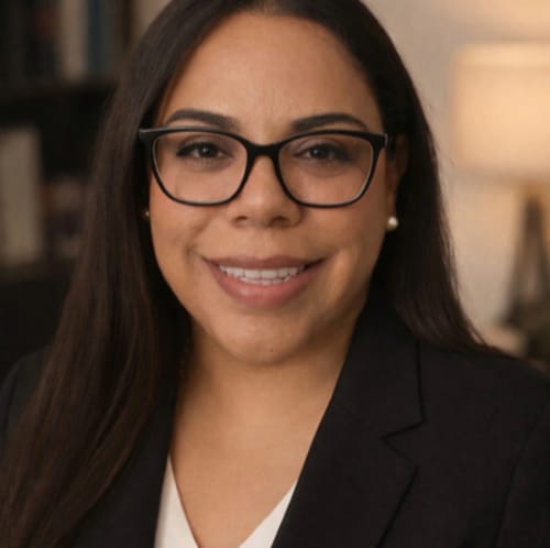 Headshot of Leslie Pritchett, LCSW