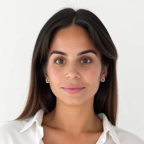 Headshot of Alexandria Ruggiero, LCSW