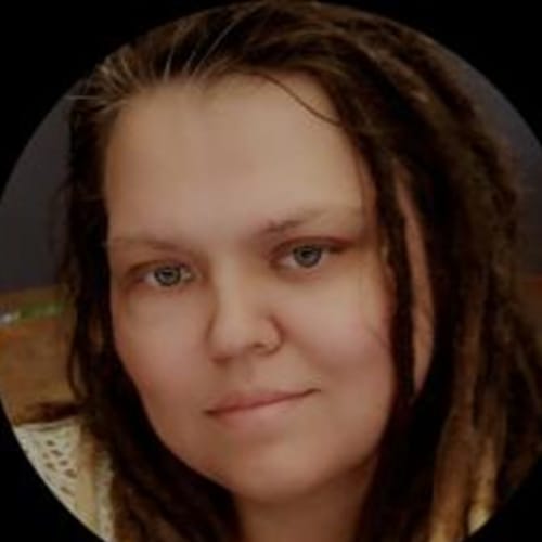 Headshot of Nicole Rubbelke, LICSW