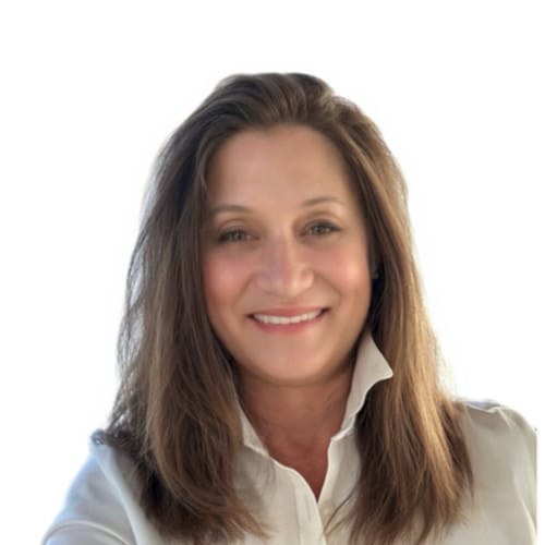 Headshot of Julie Berriault, LMHC