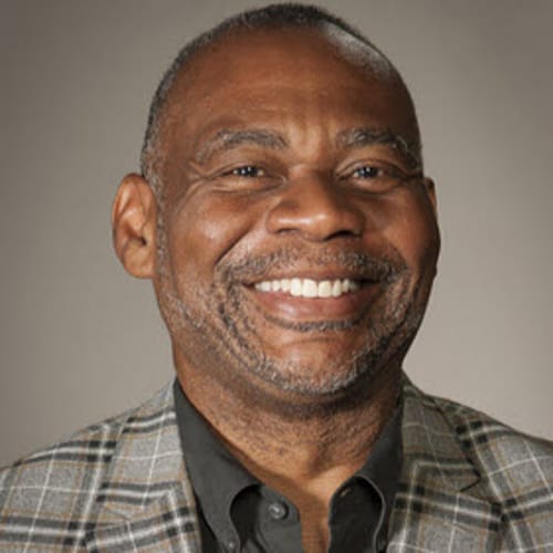 Headshot of Robert Owens, LCMHC