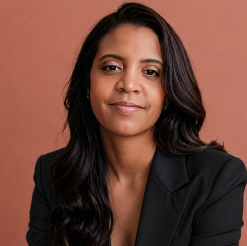 Headshot of Naivasha Mangrum, LMHC