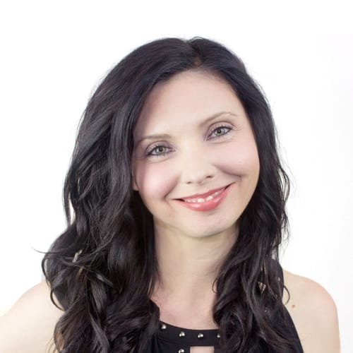 Headshot of April House, LMFT