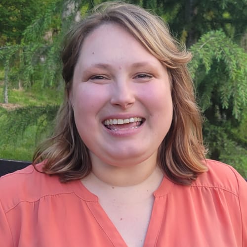 Headshot of Aimee Dumaresq, LCSW