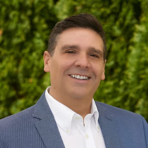 Headshot of Ken Finni-Tedesco, LCSW