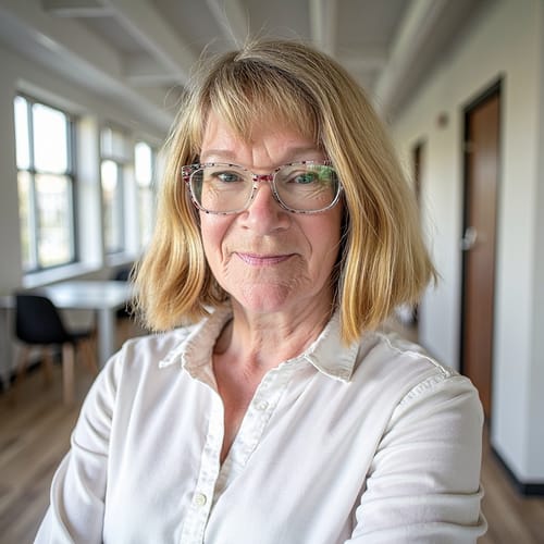 Headshot of Kristen Nygren, MD