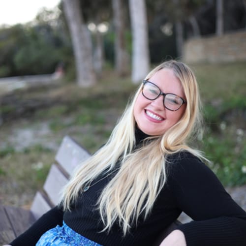 Headshot of Chella Sykes, LCSW