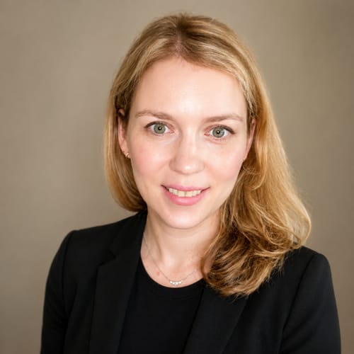 Headshot of Yuliya Bulba, PSYCHOLOGIST_OUT_OF_STATE
