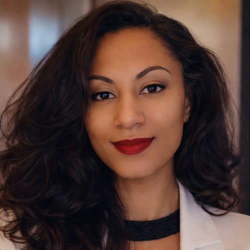 Headshot of Maria Williams, LPC