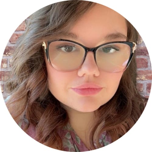 Headshot of Amber Clay, LPC