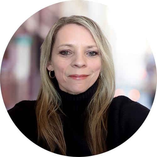 Headshot of Sally Collins, LMFT
