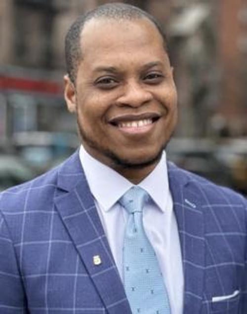 Headshot of Kwame Frimpong, MD