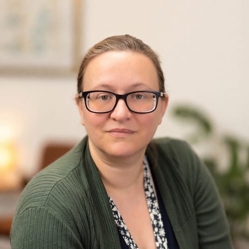 Headshot of Dawn Butterfield, LPC