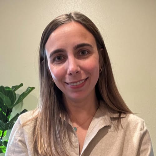 Headshot of Jillian Grzeskiewicz, APN