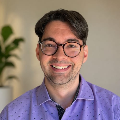 Headshot of Jonathan Brinks, LPC