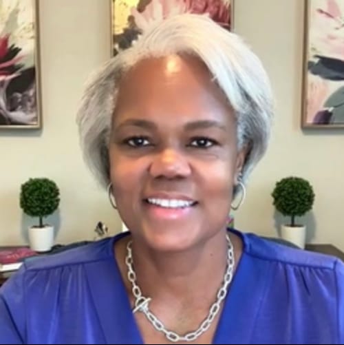 Headshot of Noshima Darden-Tabb, LCSW