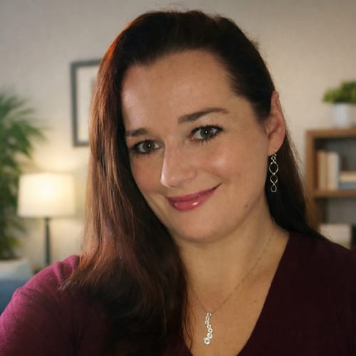 Headshot of Katie Hobbs, LCSW