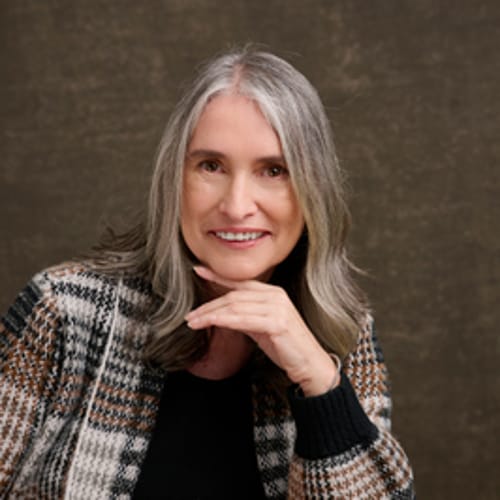 Headshot of Florence Bhatia, LPC