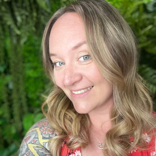 Headshot of Amanda Rogers, APRN