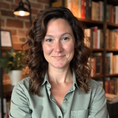 Headshot of Ashley Edwards, LPC