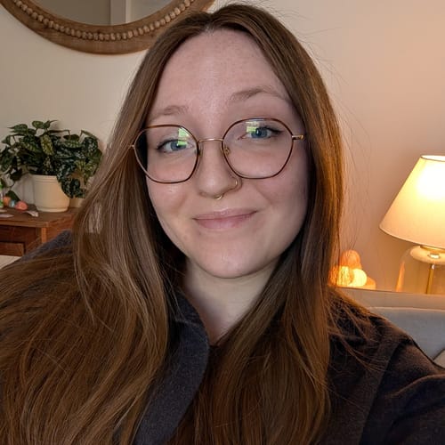 Headshot of Jessica Weghorst, LMHC