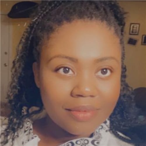 Headshot of Linda Oppong, APN