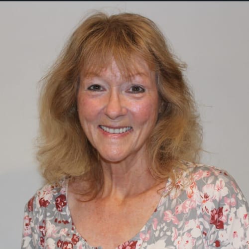 Headshot of Rachelle Weakley, LPC