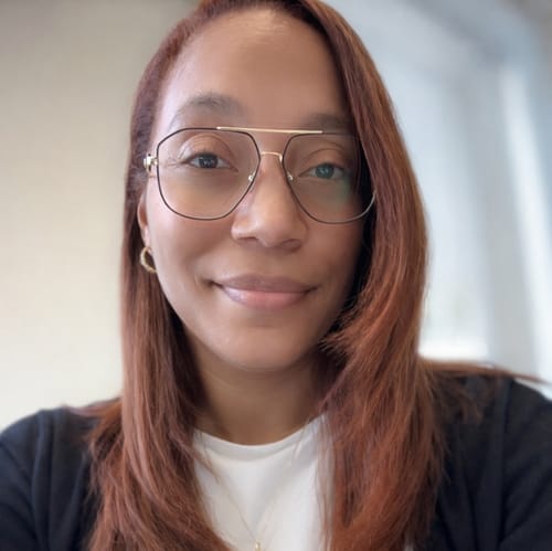 Headshot of Sarai Perez, LICSW