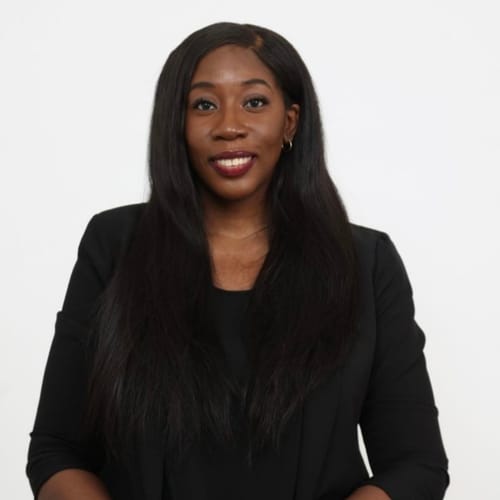 Headshot of Laura Smith, LCSW