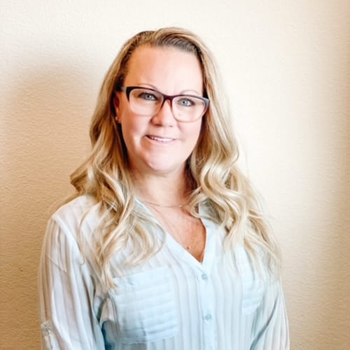 Headshot of Connie Fielder, LMFT