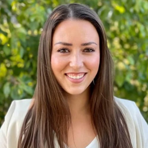Headshot of Michelle Brown, LICSW