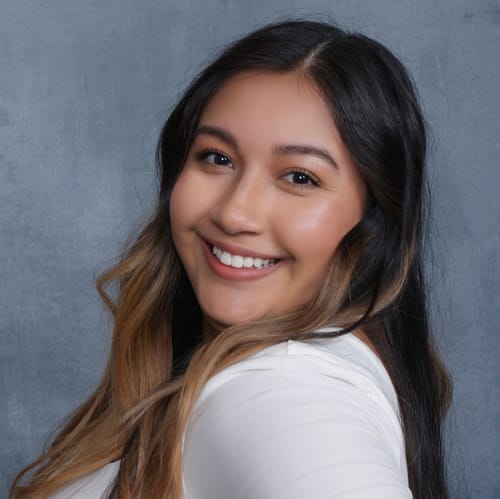 Headshot of Sarai Holland, LCSW