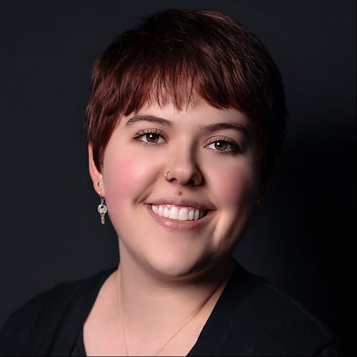 Headshot of Maxine Thall, LMHC