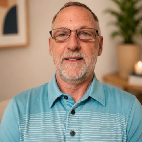 Headshot of Ray Woods, LCMFT