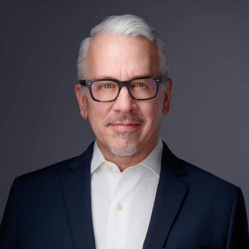 Headshot of Christopher White, PSYCHOLOGIST