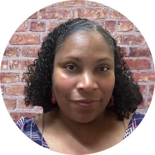 Headshot of Natrina Andrews, LPC