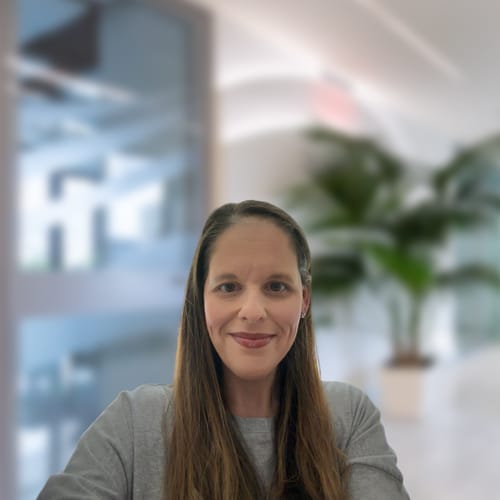 Headshot of Wendy Wasserstrom, LCSW