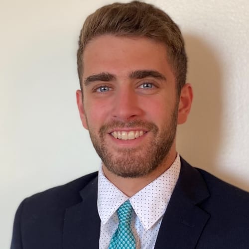 Headshot of Sam Shabsin, LCSW
