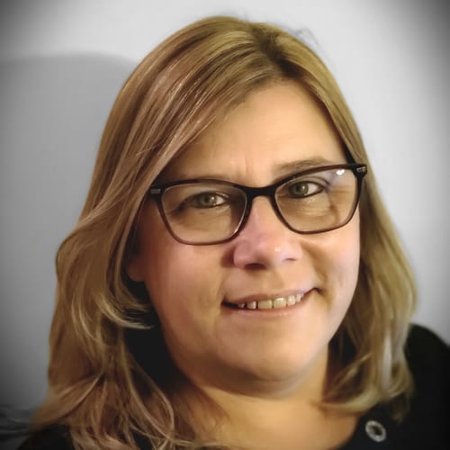 Headshot of Heather Hensley, LCSW