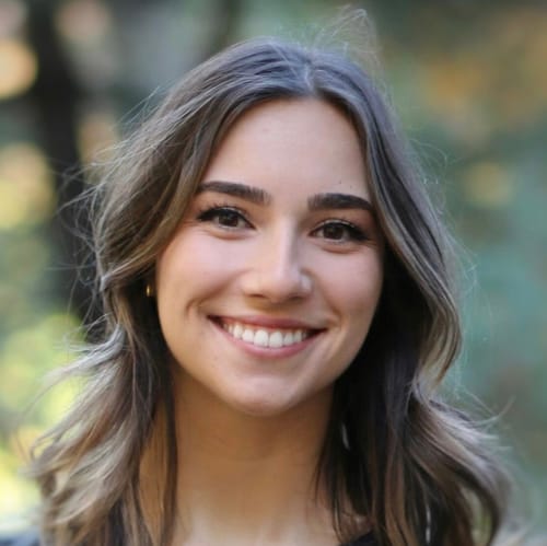 Headshot of Amanda Emmerich, LMHC
