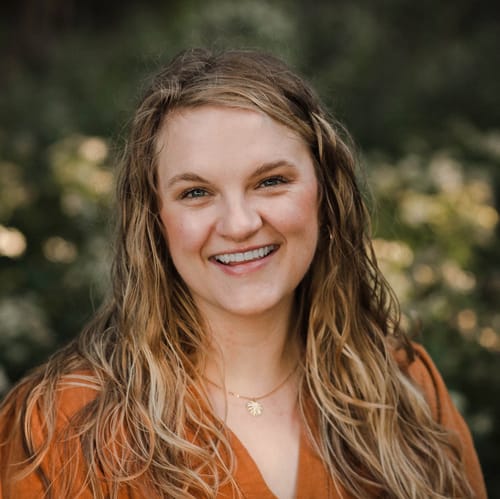 Headshot of Kirsten Enoch, LCSW