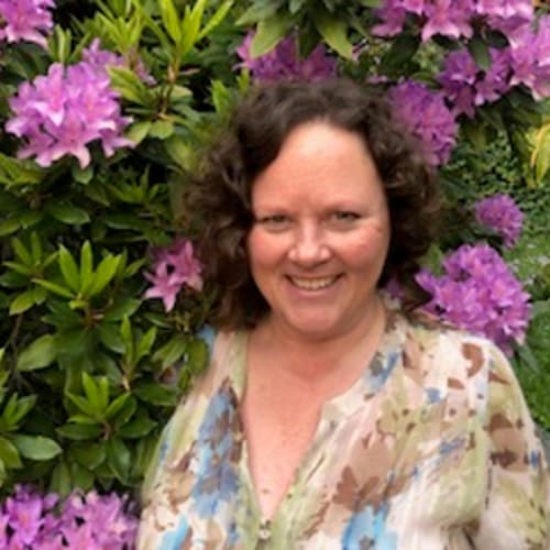 Headshot of Nancy Schulz, LMFT