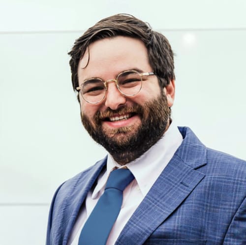 Headshot of Spencer Edelstein, LCSW