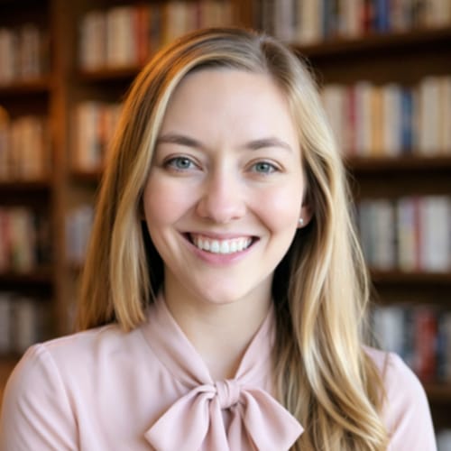 Headshot of Abigail Plaisance, LICSW